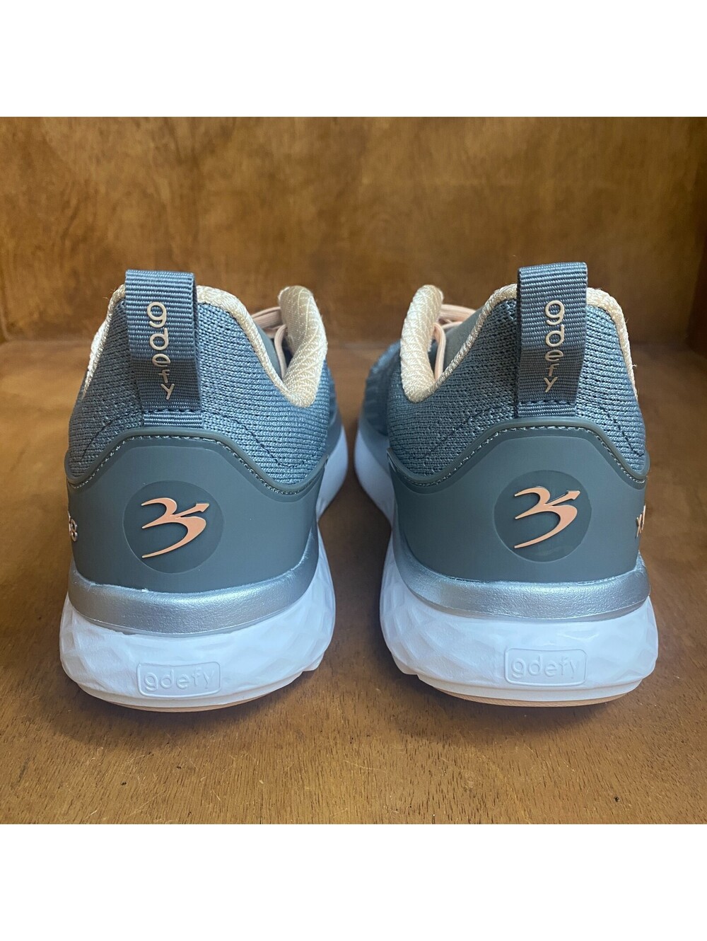 GDefy Gravity Defyer XLR8 Shoes Womens Size 8 Gray Peach Versocloud TB9034FGP-XW - Picture 3 of 15